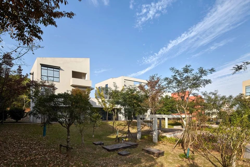 特色小镇的细节设计,生态旅游型特色小镇节能报告案例