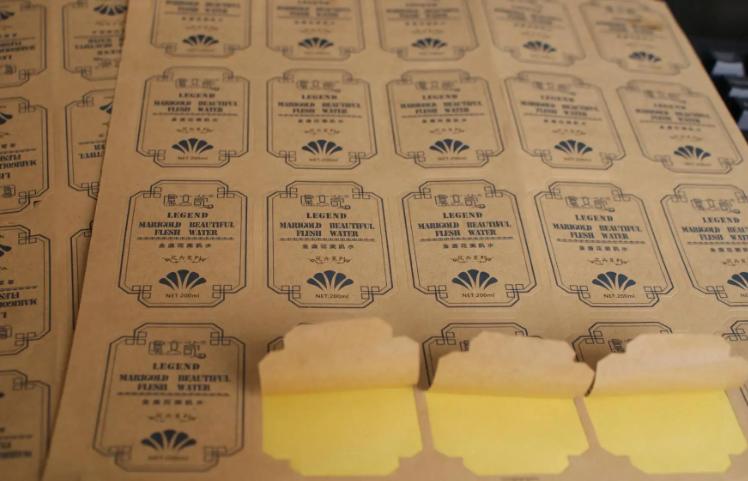 标签贴不住用什么胶,标签粘贴用什么胶