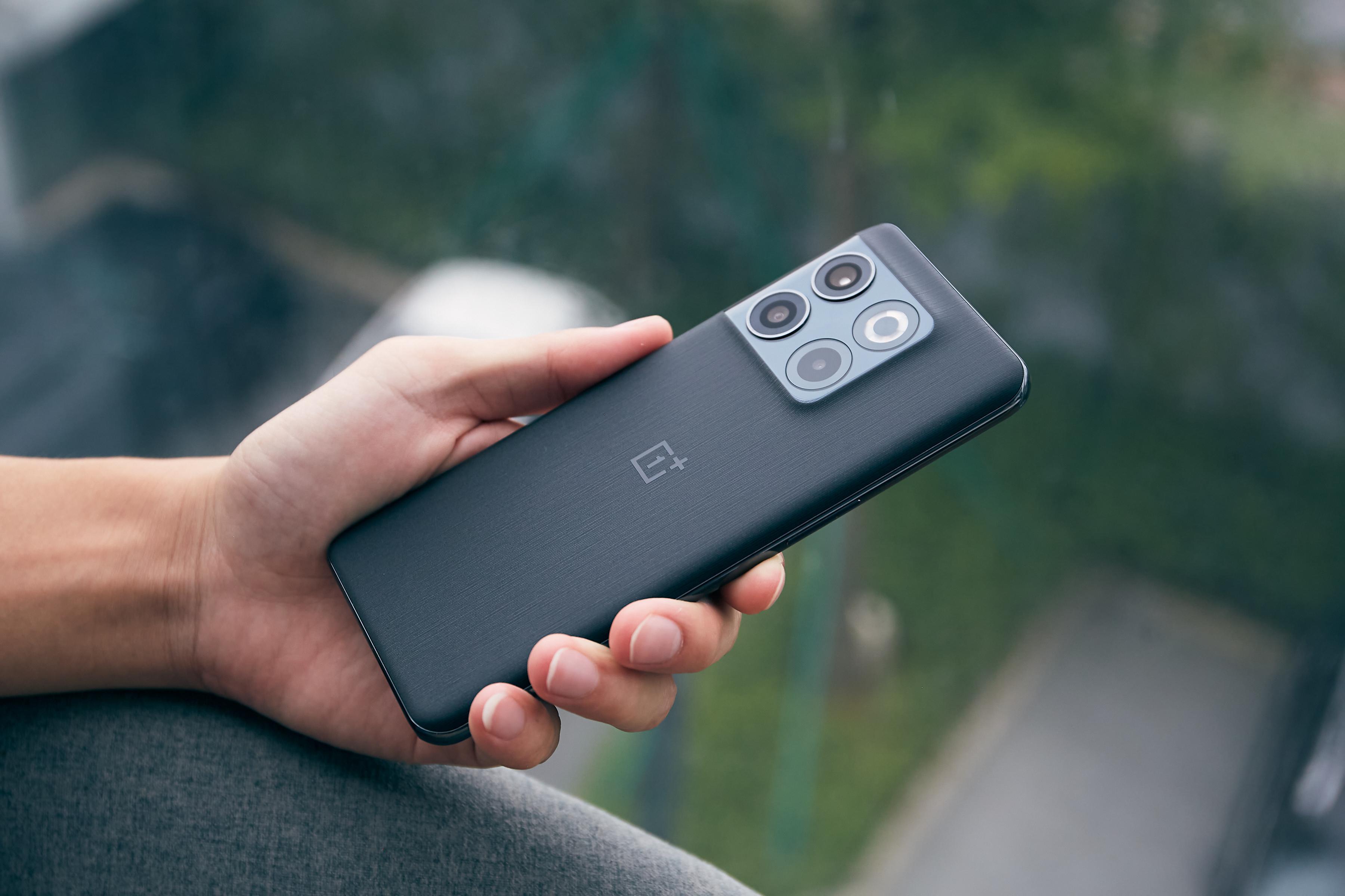 一加ace3和一加ace2pro跑分对比,一加acepro能兼顾拍照和游戏吗