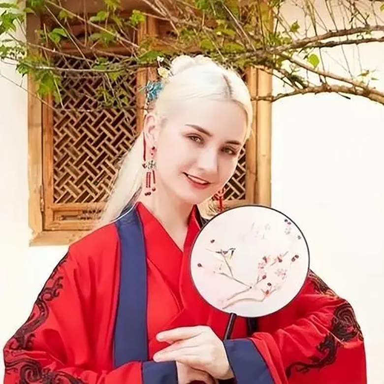 意大利名模嫁给中国小伙,意大利超模嫁给厦门小伙