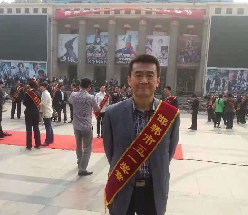 保定河北大学附属医院泌尿科专家,泌尿科王立