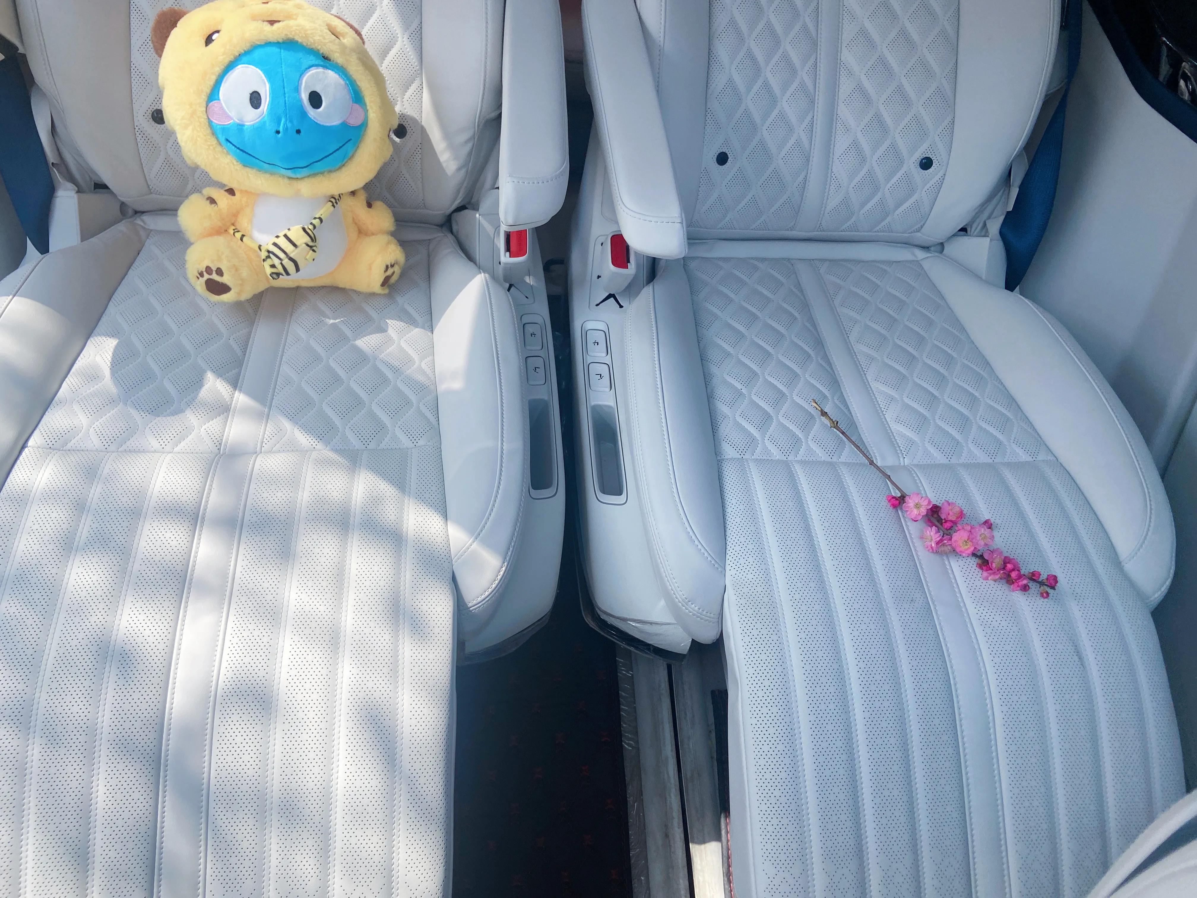 打卡厦门鼓浪屿，聊SP*级A**大四座混动凯捷