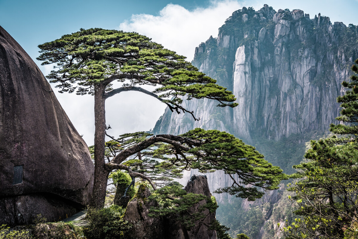 中国最美十大名山排名第一的是,国内最美的10大名山