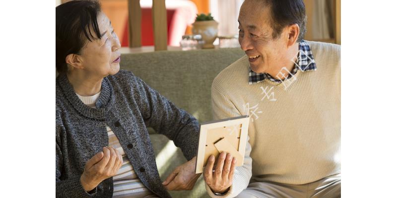 相亲对象请吃饭要我带上亲属,请相亲对象吃饭毫不客气