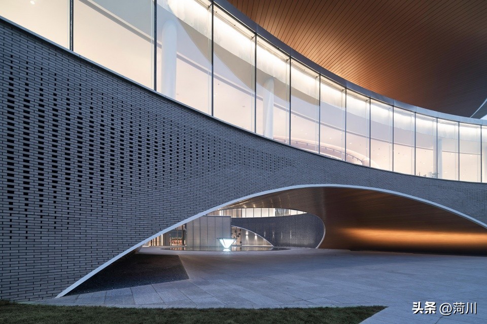 案例分享建业·蓝海郑风酒店综合体郑州上海日清建筑设计有限公司