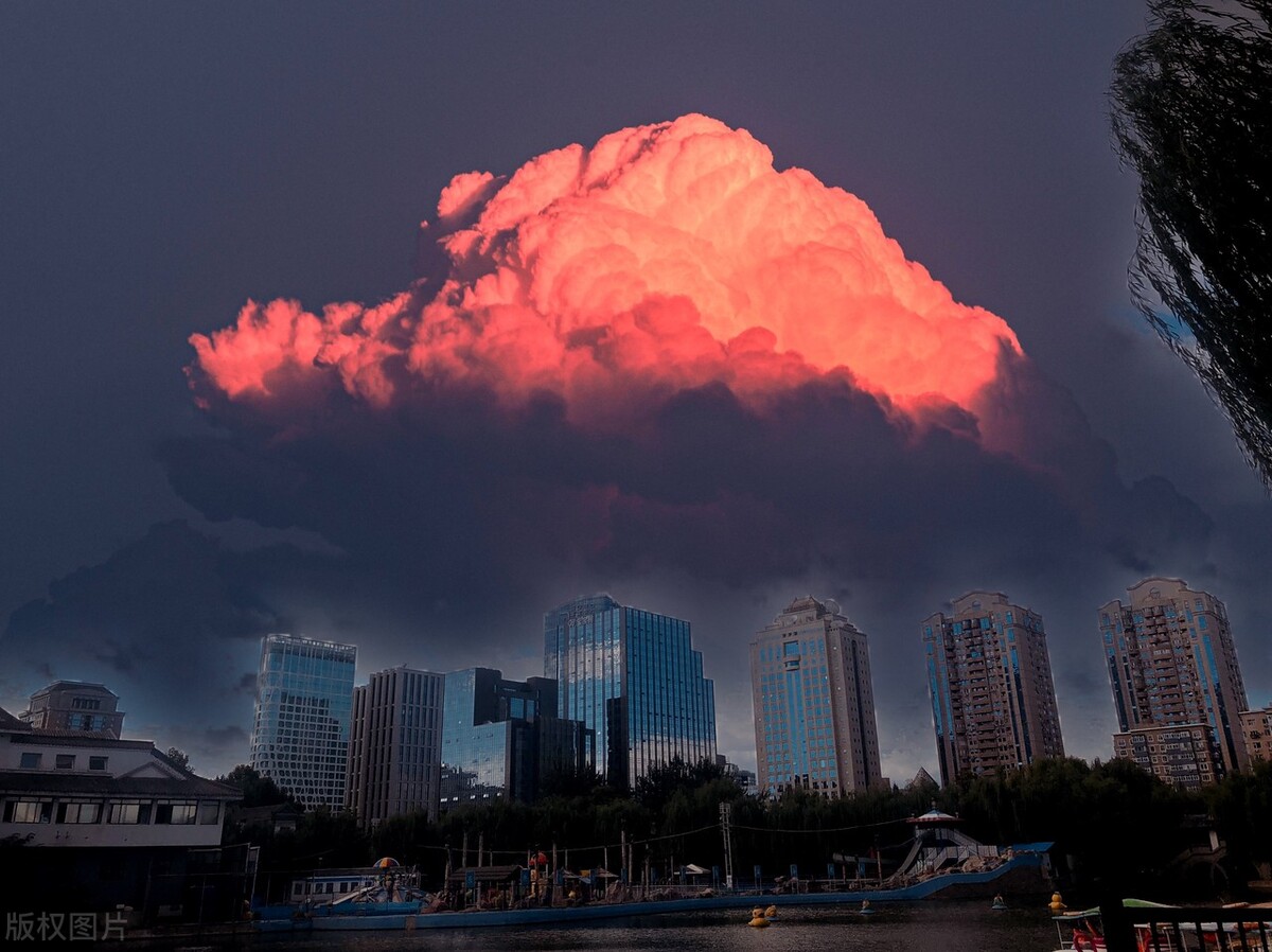 在安定的环境下，人容易变得狭隘