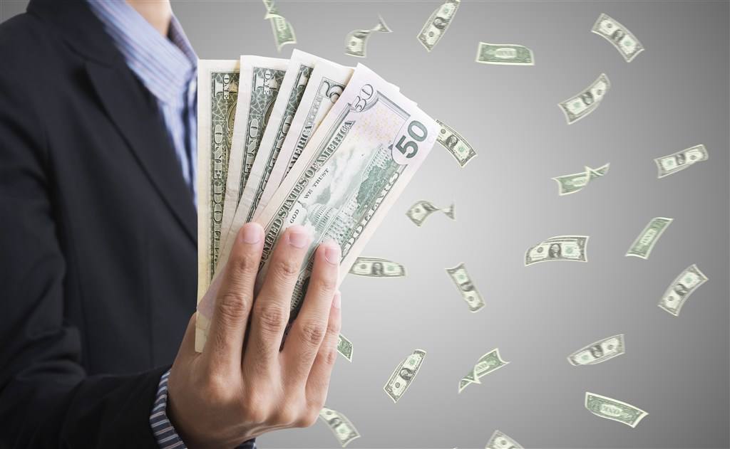 年轻人创业都是哪里来的钱,创业的四个必要条件钱从哪里来