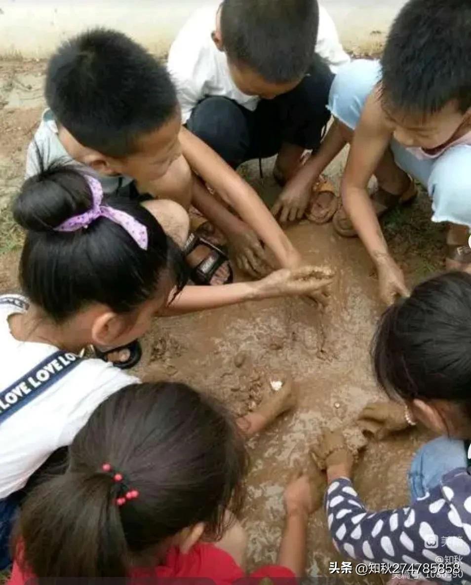 童年的塑料带跟凉鞋,童年的塑料凉鞋图片