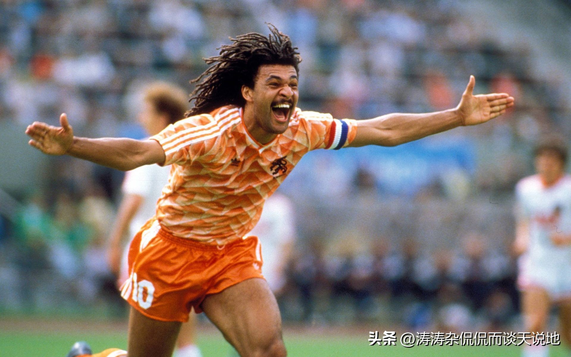 足球每个号位都分别踢哪个位置,足球场上需要爆发力的位置