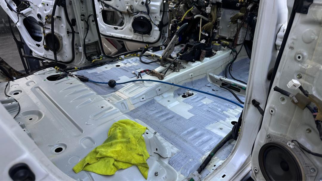 06年丰田霸道汽车翻新全过程,从山西拉回来的车