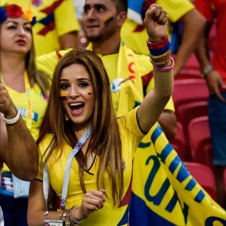 关于足球激烈的打油诗,足球打油诗顺口溜