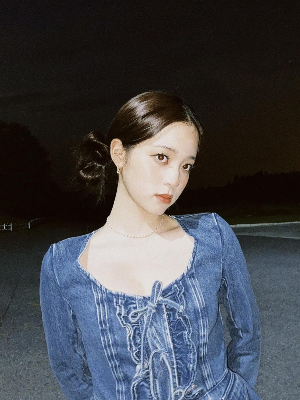 今年冬天流行显脸小的新款发型,今年流行的冬季发型减龄