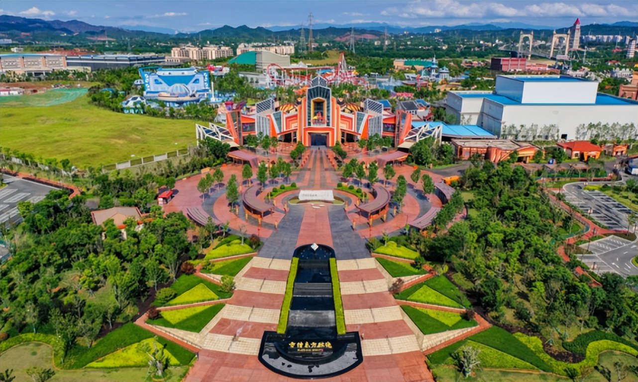 彩色混凝土施工注意什么,彩色混凝土工艺流程及价格