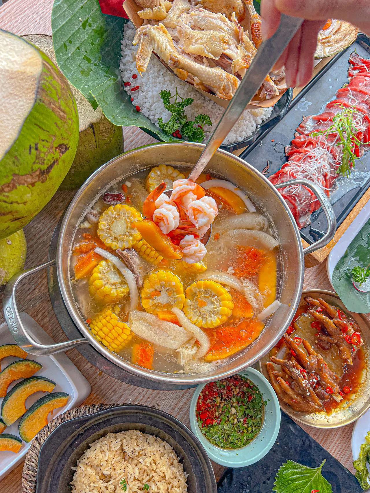 三亚最实惠的椰子鸡,三亚值得推荐的椰子鸡