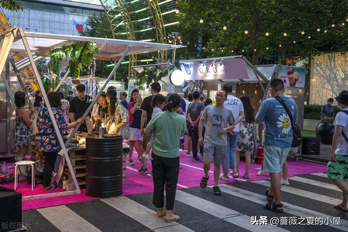 爸妈来我家小住,老公提醒我买东西别超过500块,爸妈走后我懂了