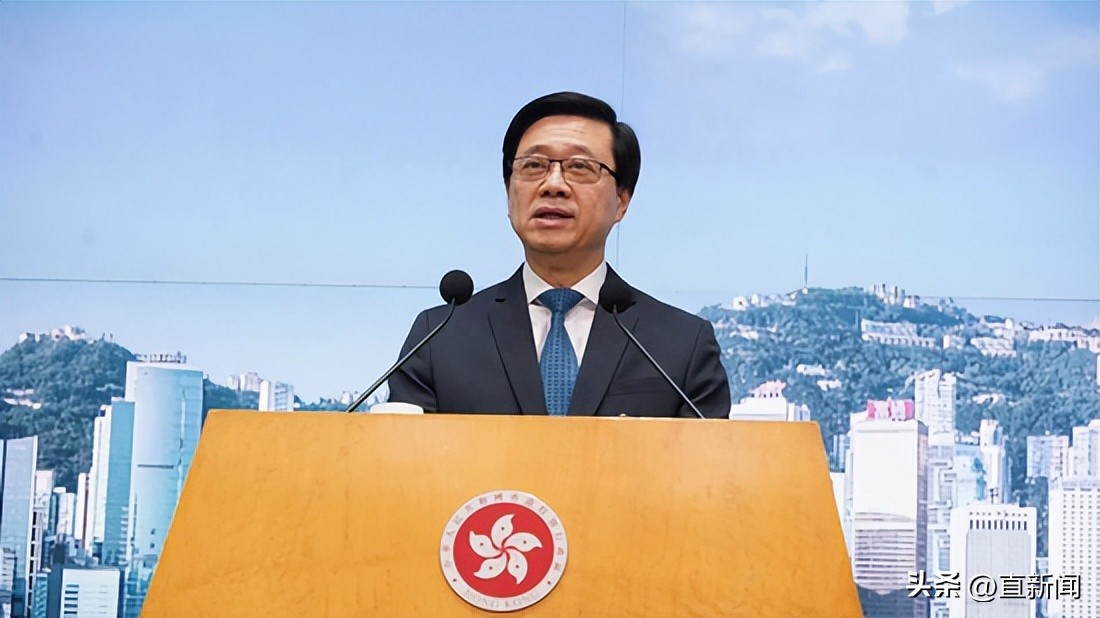 李家超：我与同事们一起收看神舟发射丨香港一日