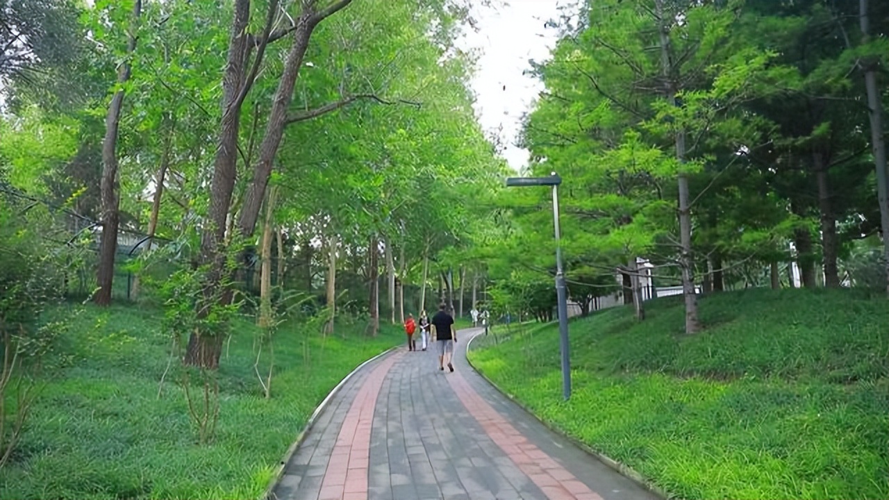 逛鑫达广场享快乐时光,海淀区金源娱乐园