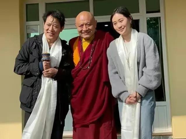 李连杰老了的图片,李连杰近照苍老似老头