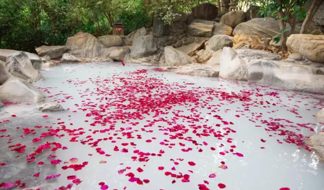 昆明禄劝县中平镇普渡河温泉地带,昆明适合儿童度假玩乐的温泉酒店