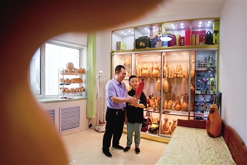 葫芦烙画传统非文化遗产,非物质文化遗产葫芦烙画山水