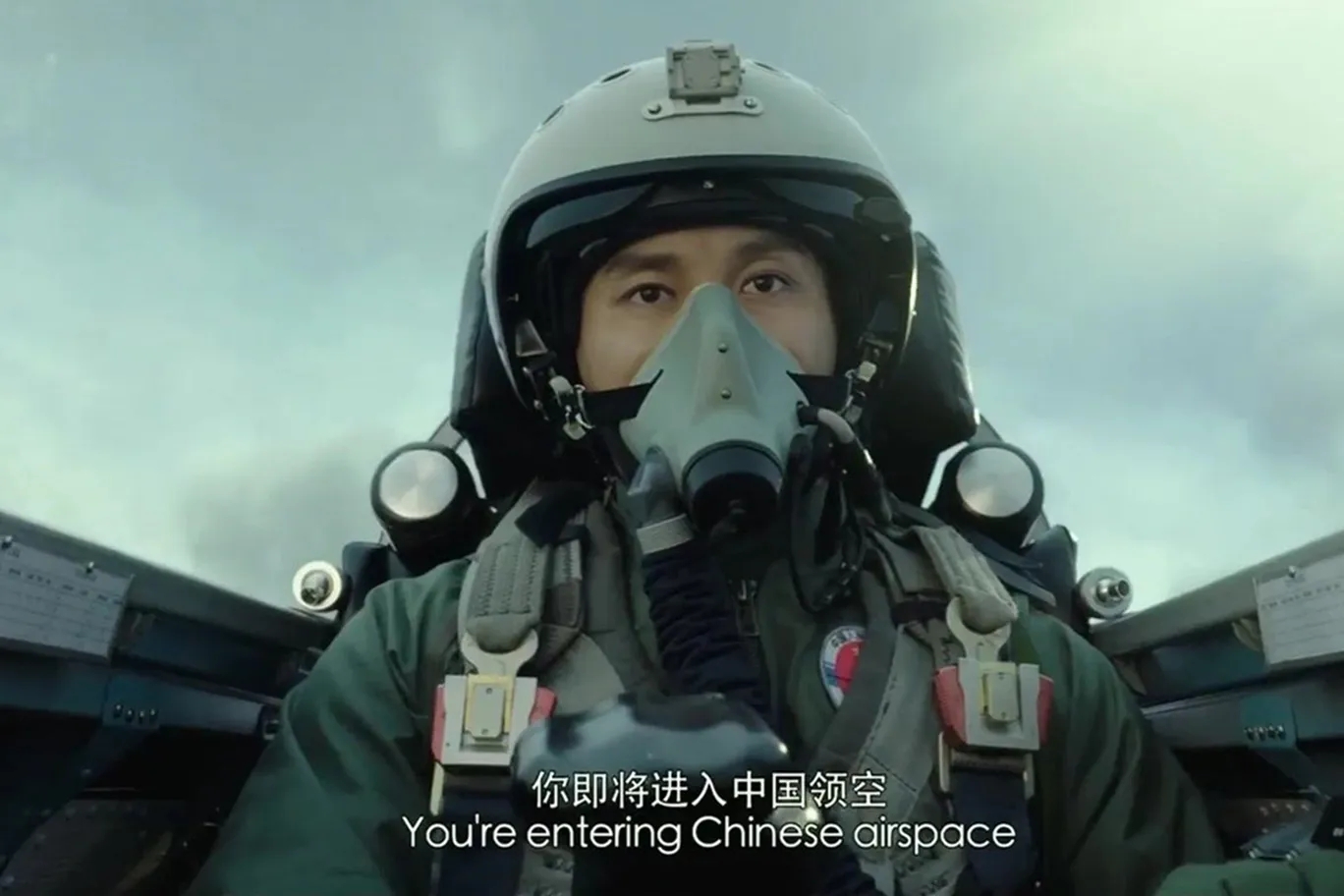 壮志凌云吐槽,壮志凌云2vs战狼2