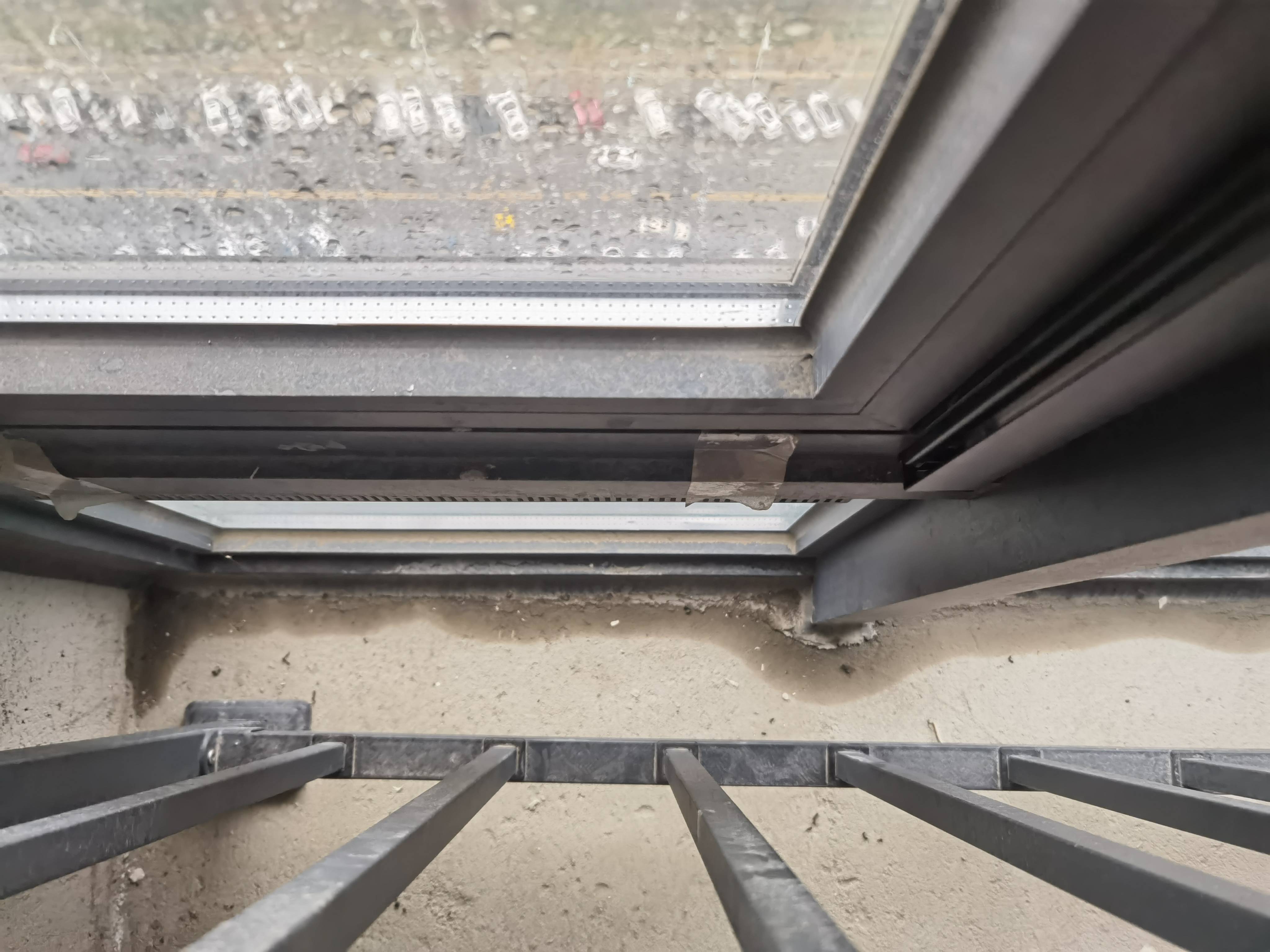 墙体管道漏水物业管吗,房屋墙面漏水物业不给处理怎么办