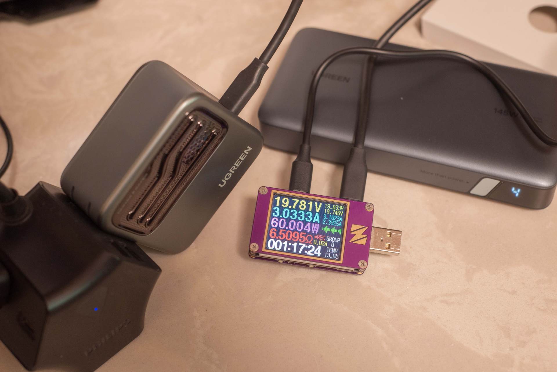 绿联145w充电宝如何开启快充,绿联充电宝双向快充