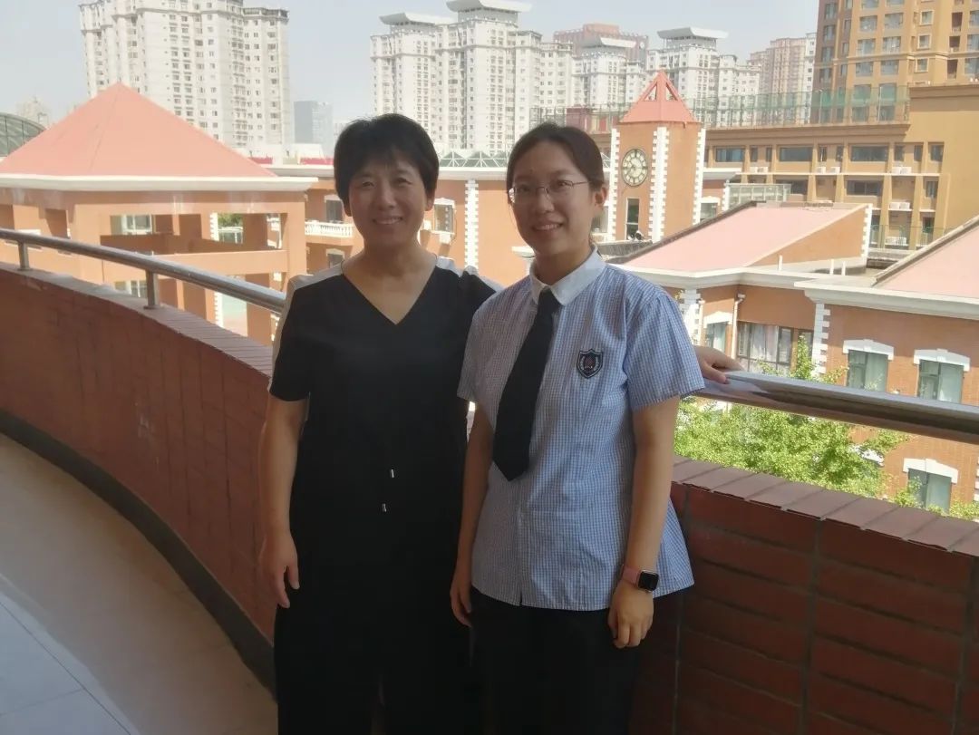 教师节纸短情长走天涯表白恩师,教师节向最喜爱的老师表白