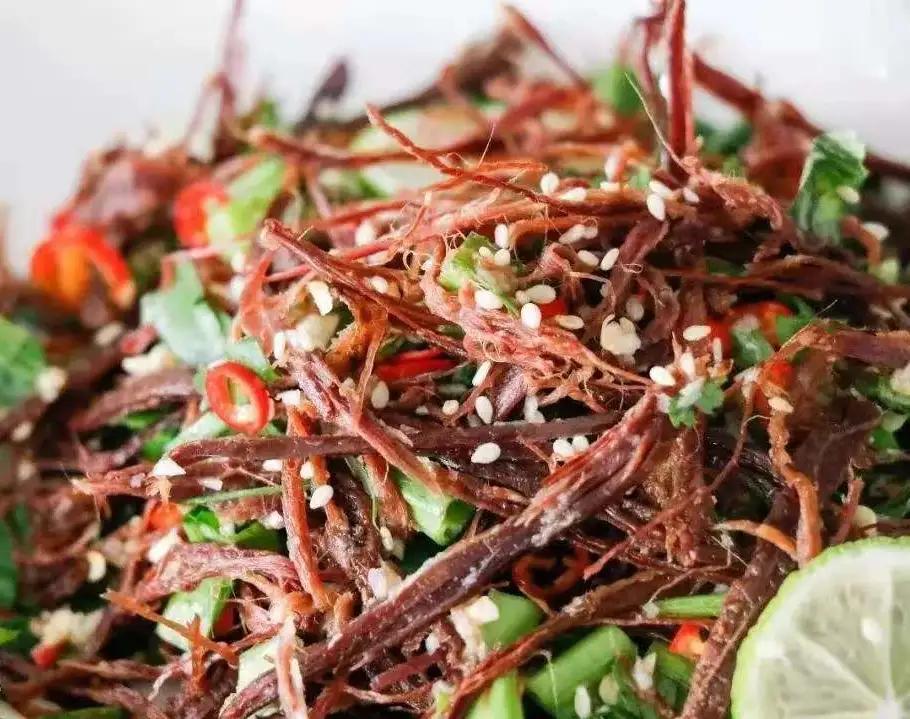 云南旅游各地美食推荐一下,去云南旅游必吃的美食有哪些