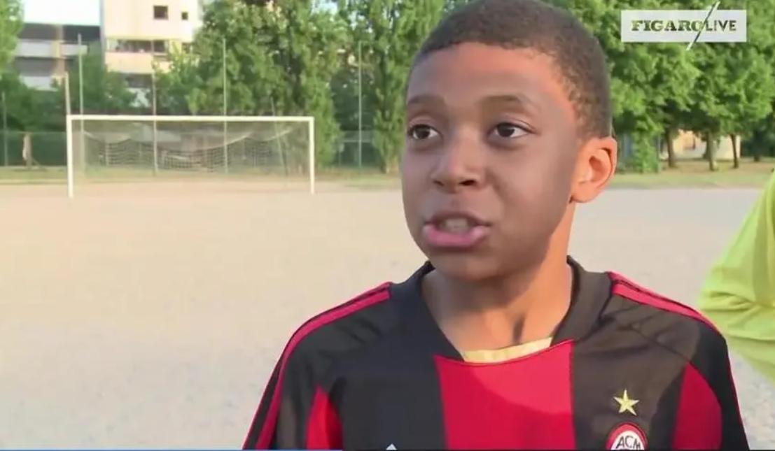 足坛明星小孩,足坛球星萌娃视频