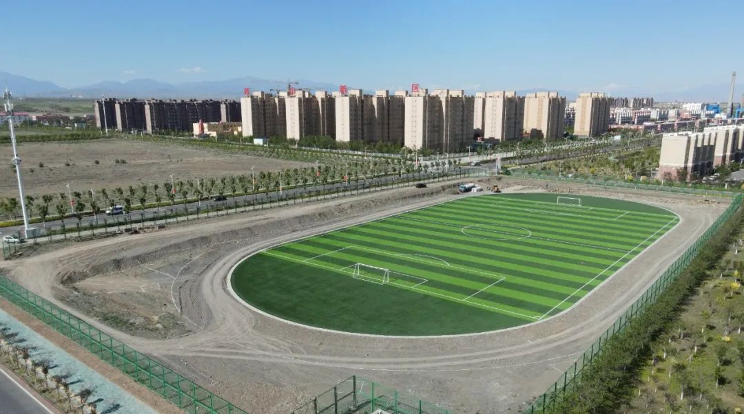 升级改造完成！西山农牧场足球场恢复开放