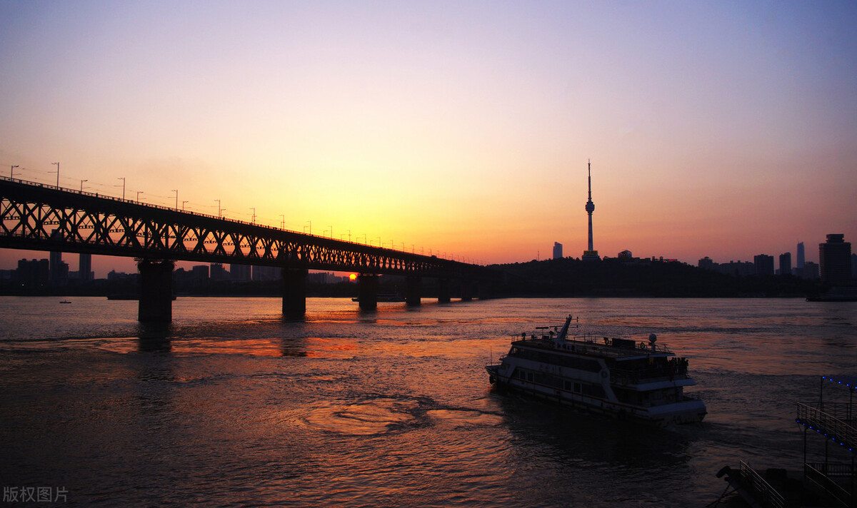 华中科技大学，简称为华中大，而不是华科或华科大的原因分析