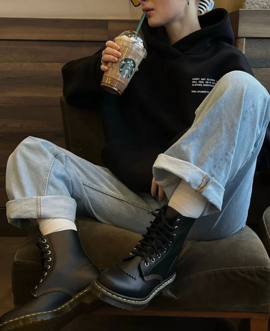 秋天第一双鞋必备款,秋天最时髦好穿的鞋这4双必买