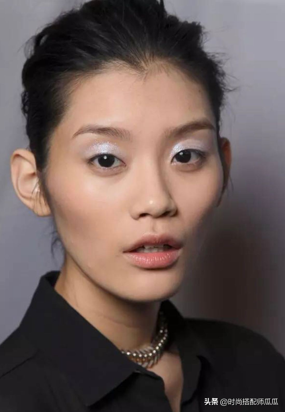 高颧骨的女人为何越来越多,高颧骨长脸女生化妆为什么显老