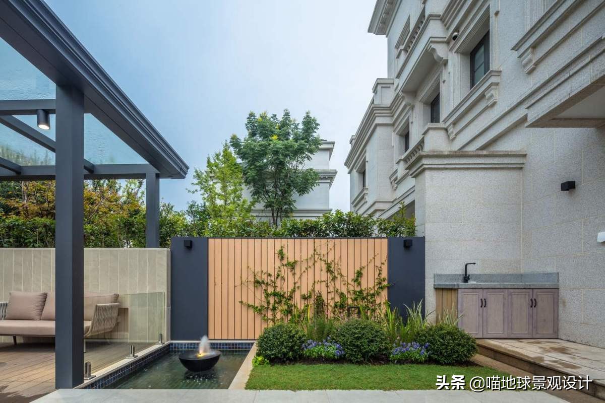 庭院围墙艺术格栅,不锈钢围墙大门格栅图片