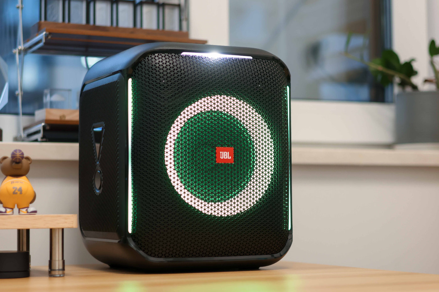 jbl欢唱版音箱评测,无线蓝牙双话筒音箱