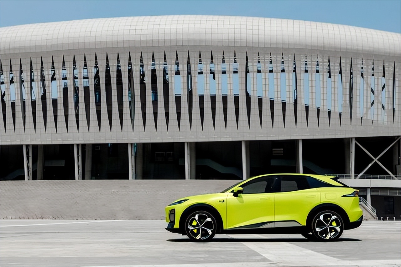 长安汽车2020超长续航智享版,长安最新款车型上市续航1400