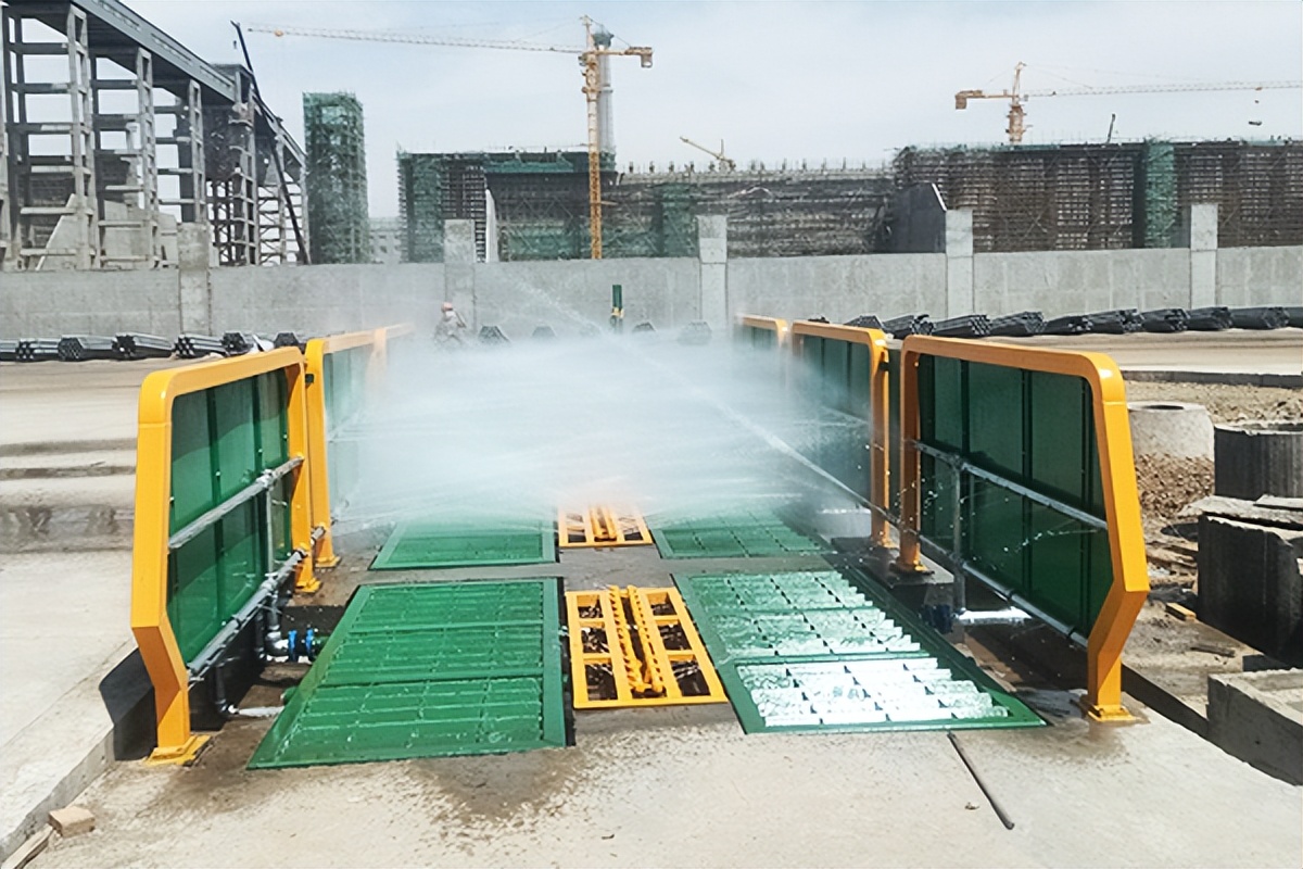 货车自动洗车设备企业,半挂大货车智能洗车设备品牌