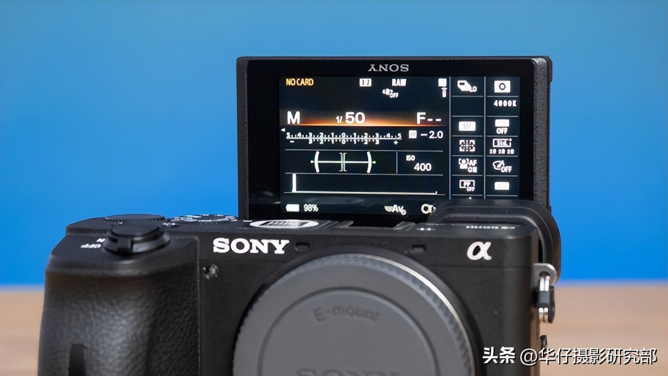 佳能r7与索尼a6400,佳能微单r7和r6哪个级别高些