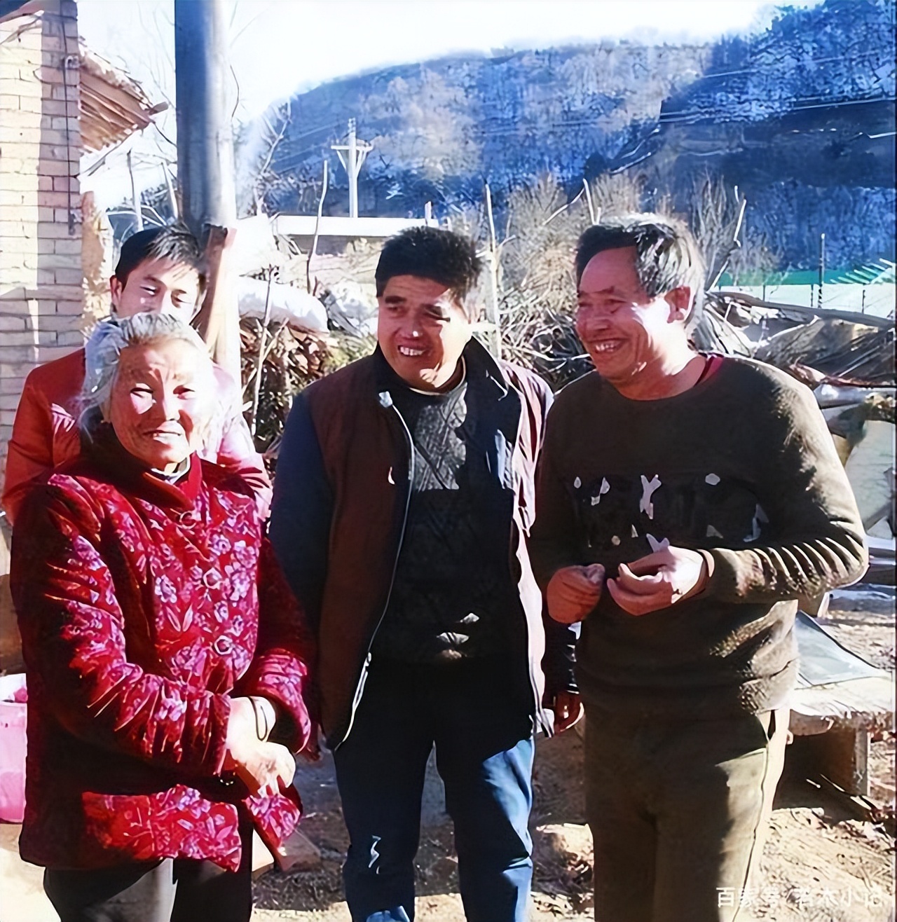 2000年陕西小伙捡到流浪老太,捡到流浪老太13年