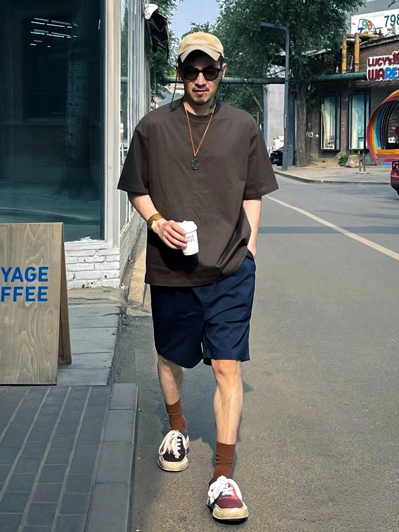 男士短裤穿搭指南，清爽穿搭，让你风度翩翩