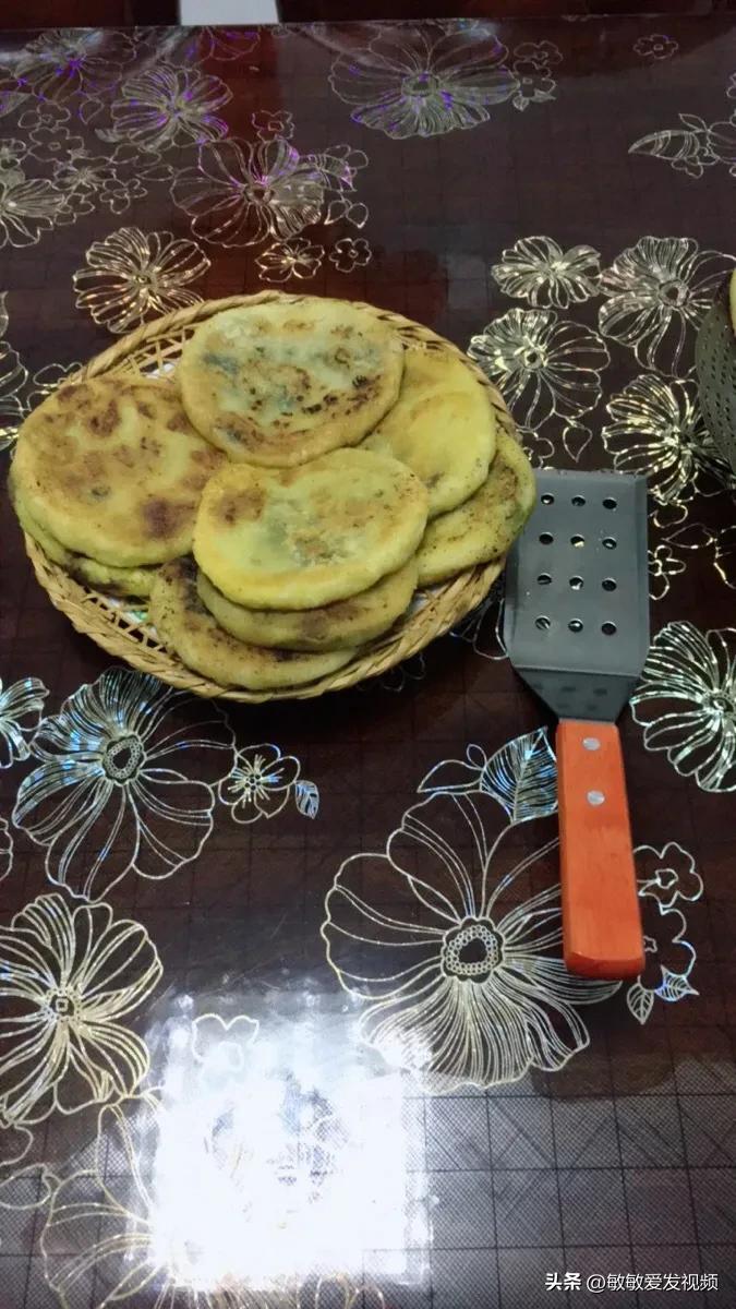 摆地摊技巧夜市小吃卖什么最火的,摆地摊小吃创业有哪些项目