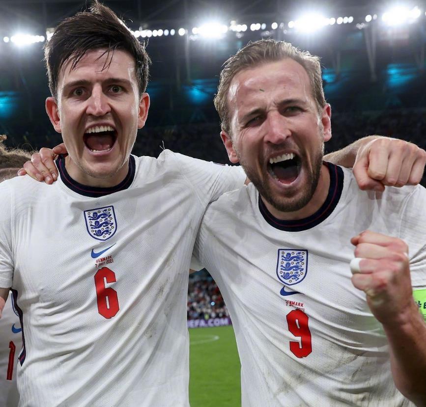 本泽马与梅西转会,本泽马转会吉达联合几月份