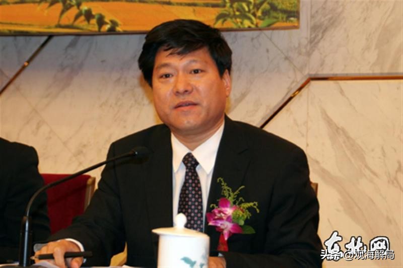 黑龙江2名干部被免职,黑龙江4名干部被免职