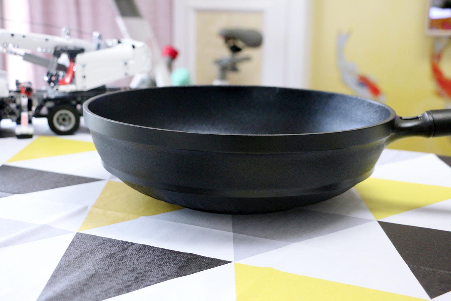 不惧铁铲的铁锅,九阳大魔王爆炒不粘锅测评