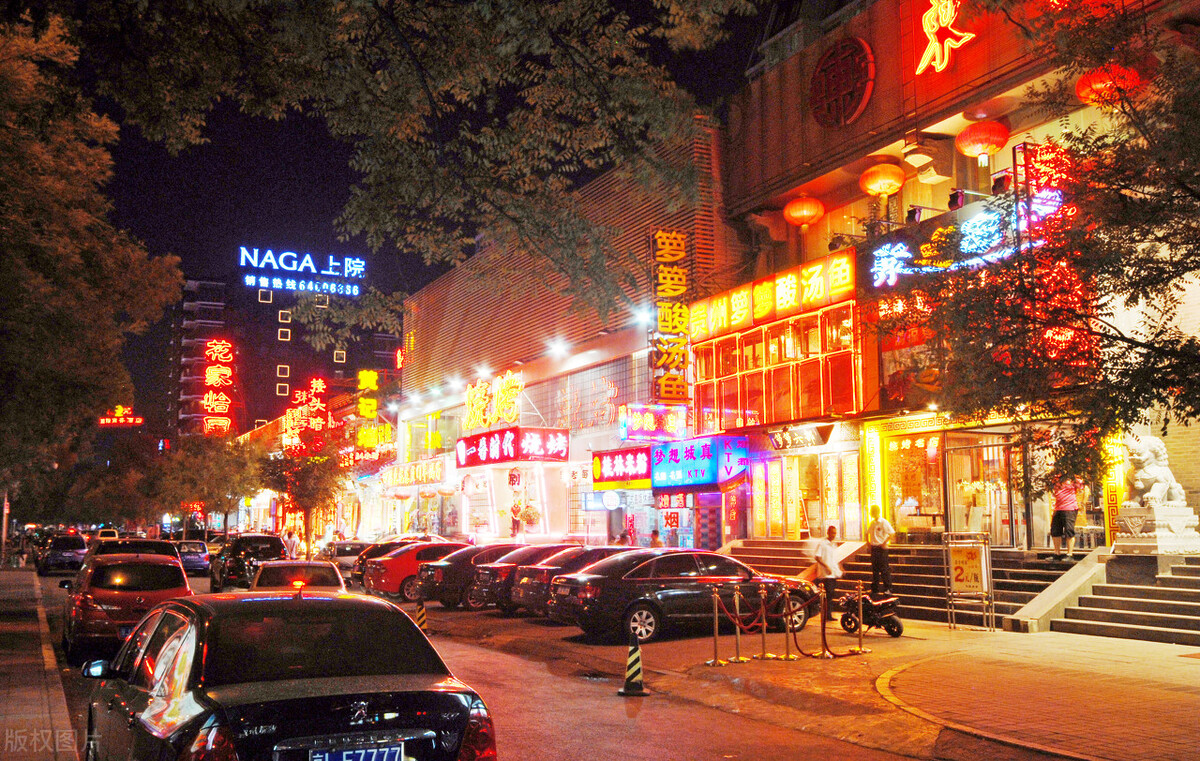 全国最坑人的十大小吃街,中国十大小吃街在哪