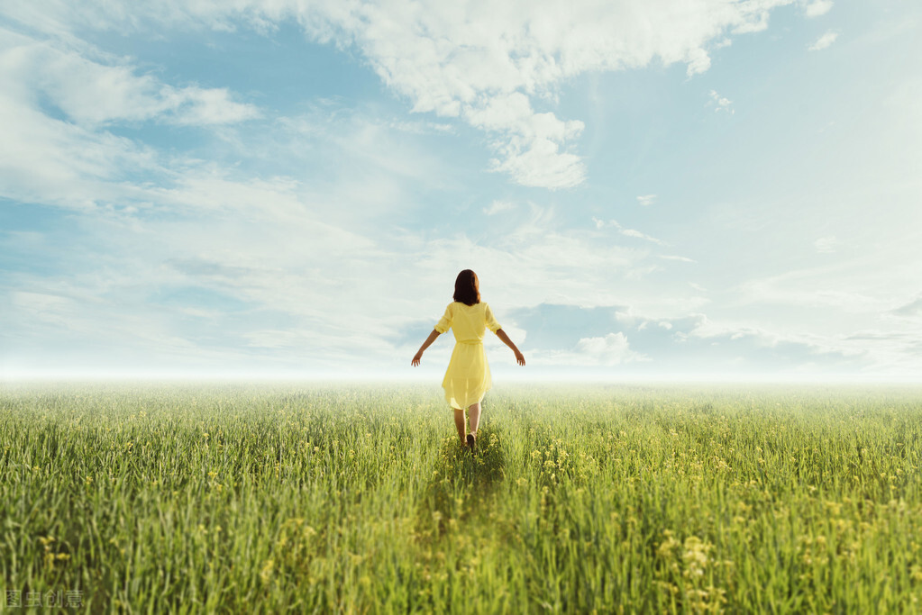 很吸引人的自我介绍,一个好的自我介绍让你脱颖而出