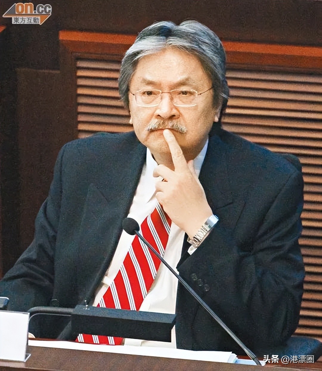 全港热议,香港全民发钱