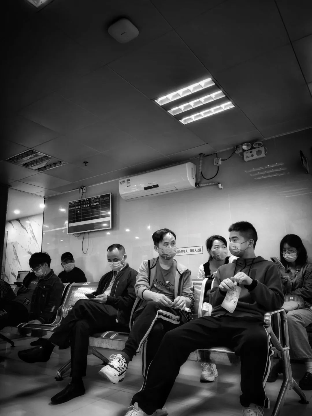 津门网郑永争：医院就医——反观出生命的可贵及健康生活的美好