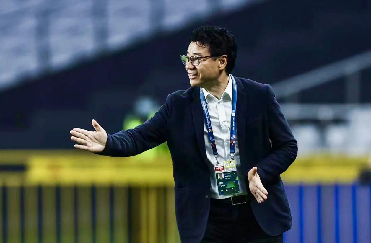 后劲不足怎么解,申花士气高昂全力冲击下半赛季